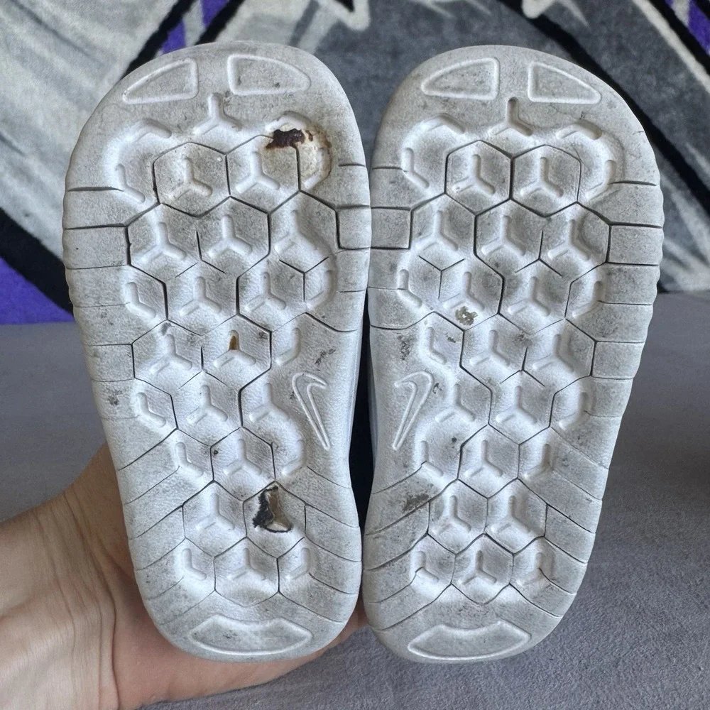Size 8c - Nike Free RN Toddler Shoes Sneaker Black White Hook Loop AH-3453-003